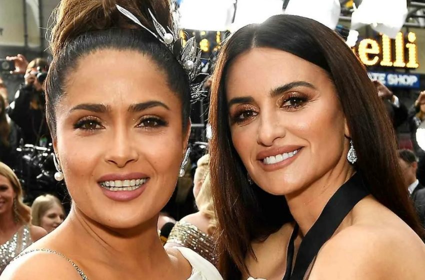  „Sie sind seit 20 Jahren enge Freunde“: Penélope Cruz und Salma Hayek überraschten die Fans mit mutigen Fotos!