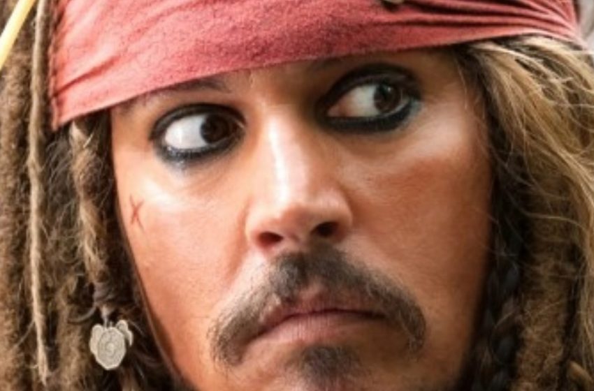  „Ein Neuanfang für Johnny Depp“: Die Fotos des 61-jährigen Johnny Depp mit seiner jungen Freundin sorgten im Internet für ordentlich Aufsehen!