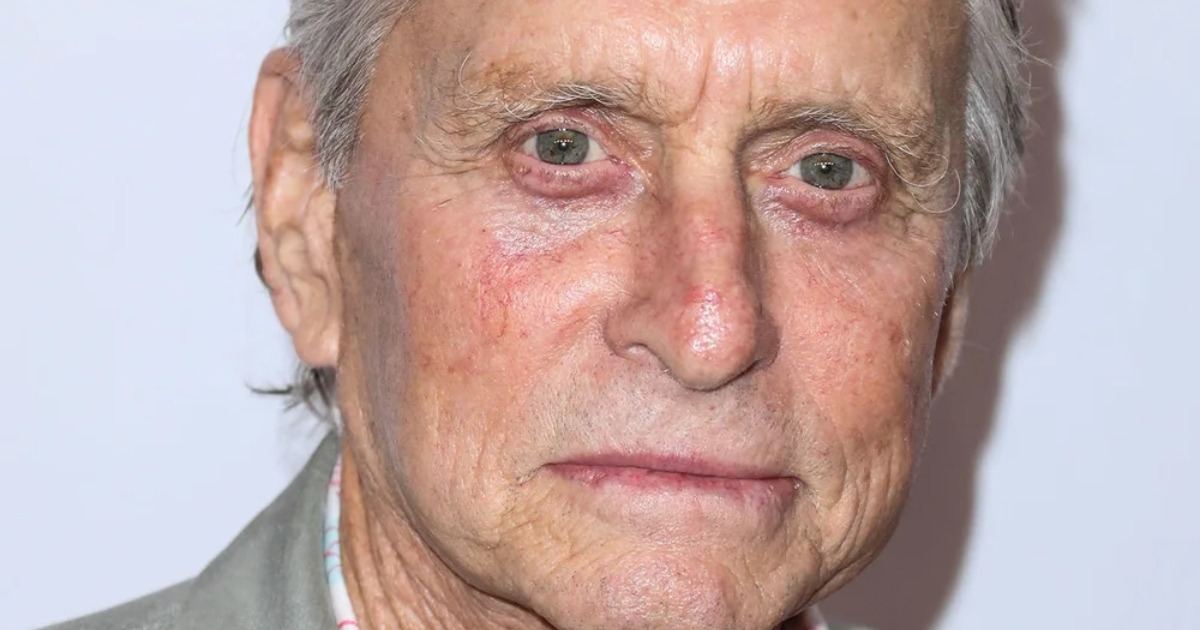 Der 80-jährige Michael Douglas teilt ein seltenes Foto mit seiner wunderschönen erwachsenen Tochter: „Was für eine Schönheit sie ist!“