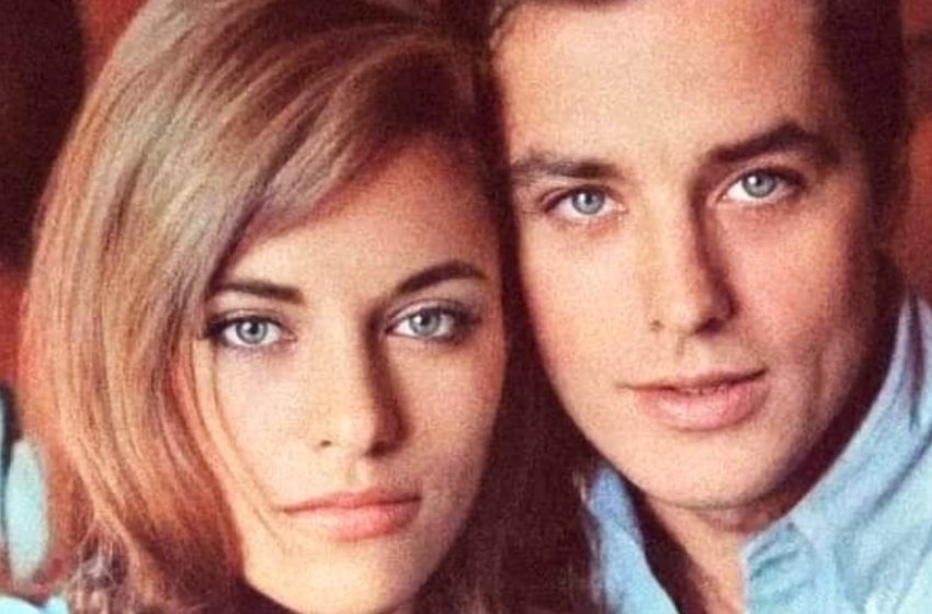  „Ganz anders als sein Vater, aber auf seine eigene Weise charmant“: Seltene Fotos von Alain Delons 30-jährigem Sohn tauchen online auf