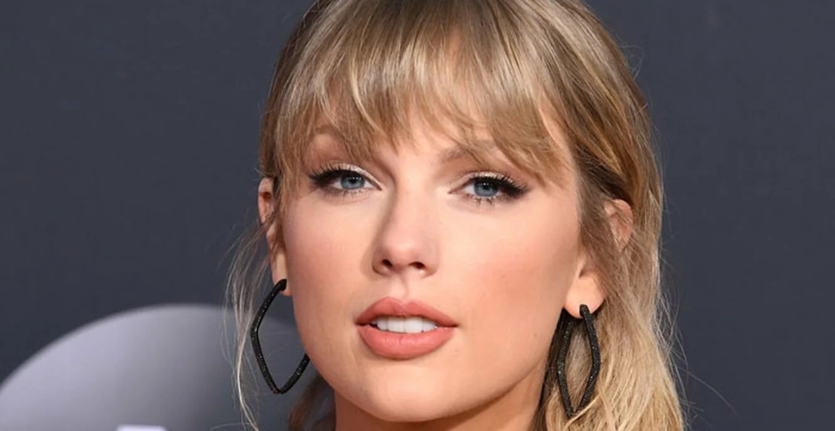 Nutzer kritisieren Taylor Swifts Aussehen: „Zu viel Gewicht und ‘tacky’ Korsett-Top“