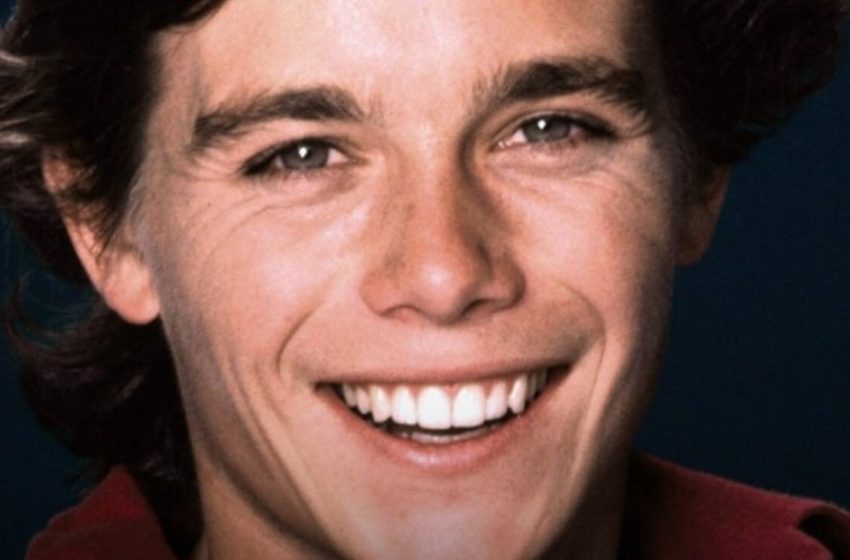  Christopher Atkins’ bemerkenswerte Verwandlung 44 Jahre nach ‚The Blue Lagoon‘: Wie sieht er jetzt aus und wohin ist der Star verschwunden?