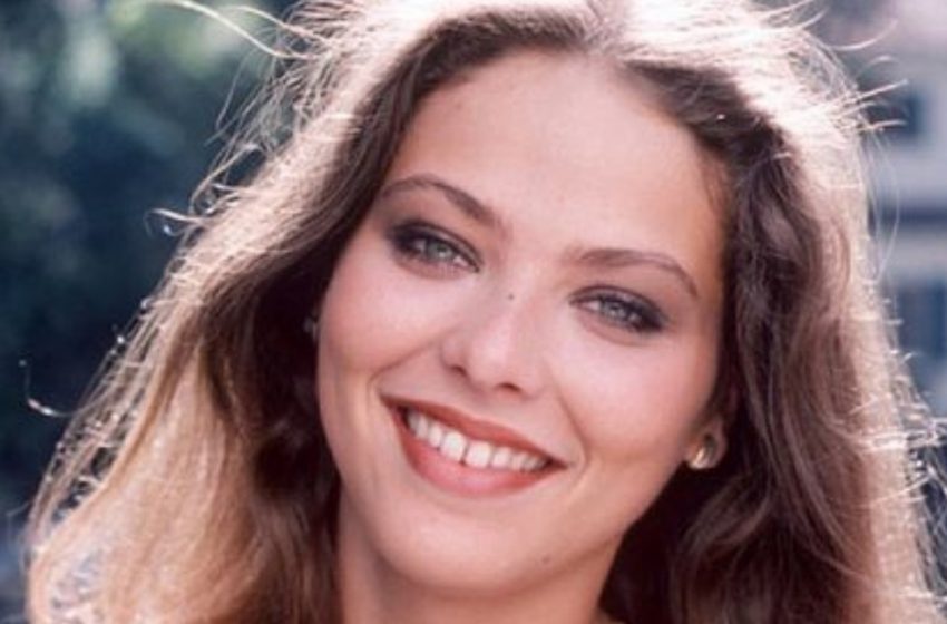  „Eine Schönheit, die sich weigert, alt zu werden“: Die 69-jährige Ornella Muti präsentiert ihre jugendliche Figur in einem Minirock!