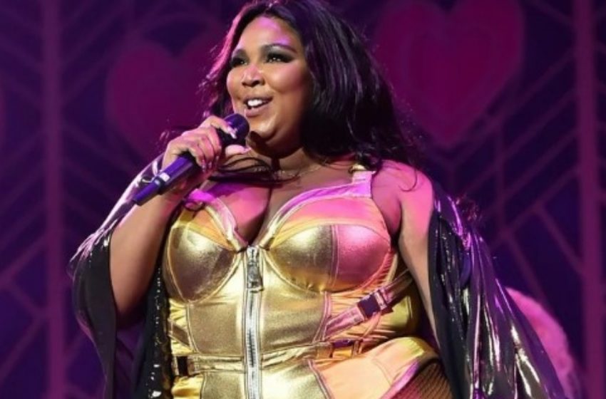  Sängerin Lizzo hat die Hälfte ihres Gewichts verloren und ist jetzt bereit, auf die Bühne zurückzukehren: Wie sieht sie jetzt aus?