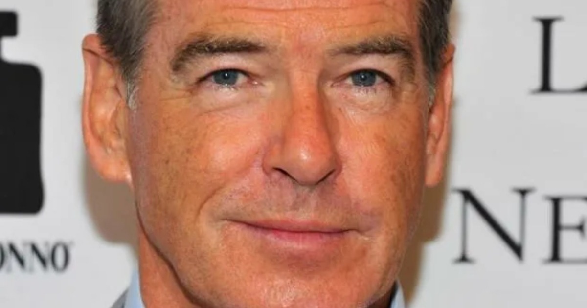 „In den sozialen Medien wird über das unerkannte Aussehen des 71-jährigen Pierce Brosnan diskutiert“: Wie sieht er jetzt aus?