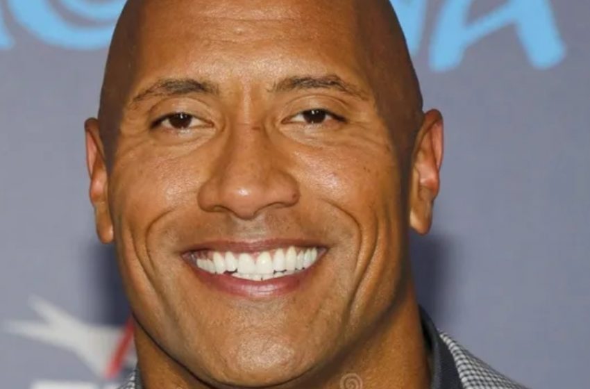  „Fans sind erstaunt, dass Dwayne Johnsons Tochter 23 wird“: Sie sieht genau wie ihr Vater aus!
