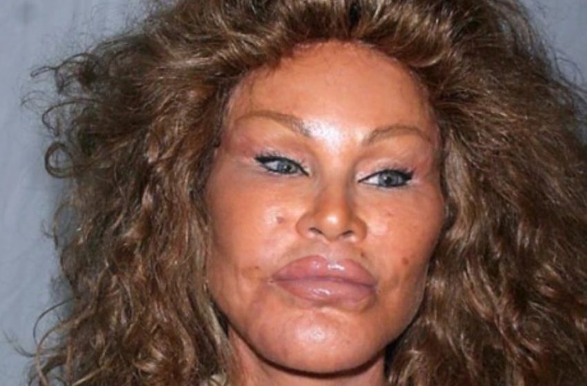  „Catwoman“: Jocelyn Wildenstein teilt ein seltenes Foto, das ihr Aussehen vor der Transformation zeigt!