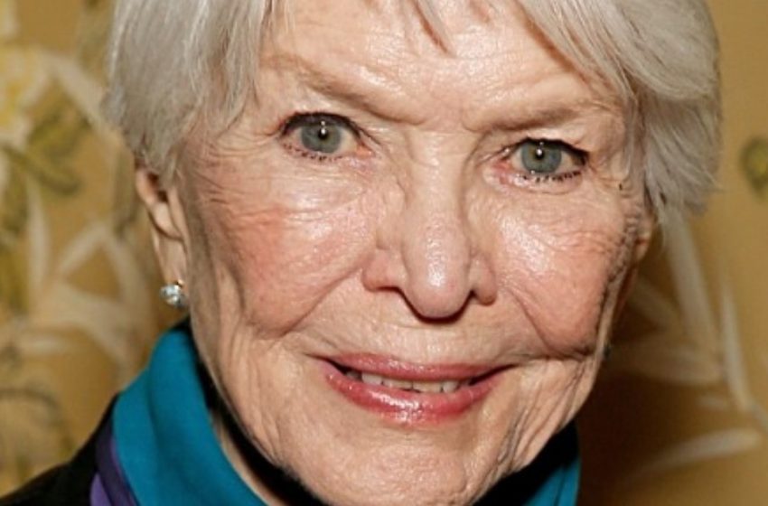  Kannst du erraten, wer sie ist?: Die inspirierende Reise einer 91-jährigen Triple-Crown-Gewinnerin!