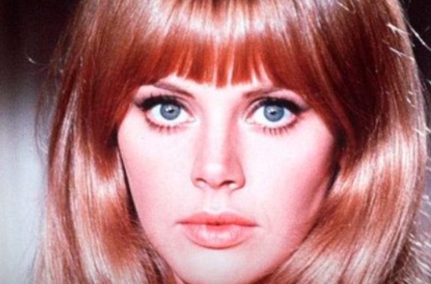  Die Bond-Girl aus den 70ern hört mit der Schauspielerei auf und bedauert kosmetische Eingriffe, die ihr Gesicht „ruiniert“ haben: Mit 82 sieht sie so anders aus!