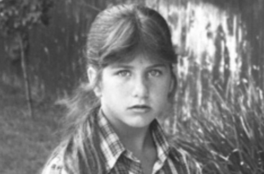  „Meine Mutter hat mir jeden Tag gesagt, dass ich hässlich bin und eine große Nase habe“: Die berühmte Schauspielerin gestand es in einem Interview!
