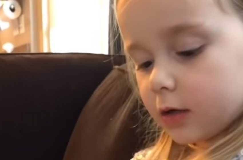  Kleines Mädchen singt „You Are My Sunshine“ für ihre geliebte Katze, während er stirbt!: Ein herzzerreißender Abschied!