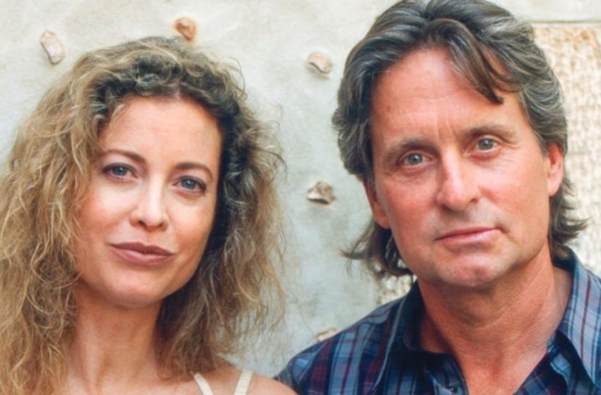 Michael Douglas zahlte 45 Millionen Dollar bei der Scheidung: Was seine Ex-Frau mit dem Geld gemacht hat, wird dich schockieren!