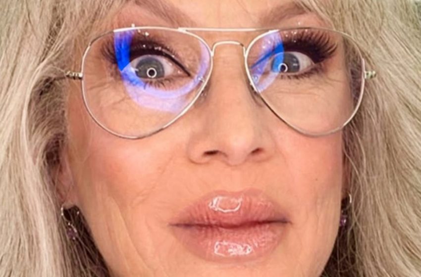Hollywood-Legende überrascht Fans mit dramatisch überfüllten Lippen und auffälligem neuen Look!
