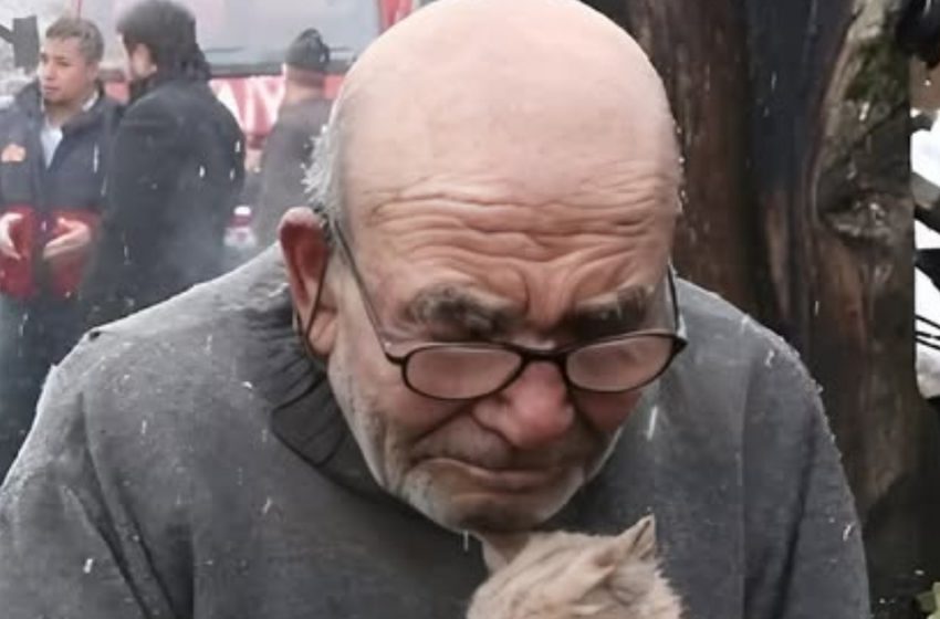  Er verlor alles im Feuer!: Aber das Festhalten an einem kleinen Leben gab ihm einen Grund, weiterzumachen!